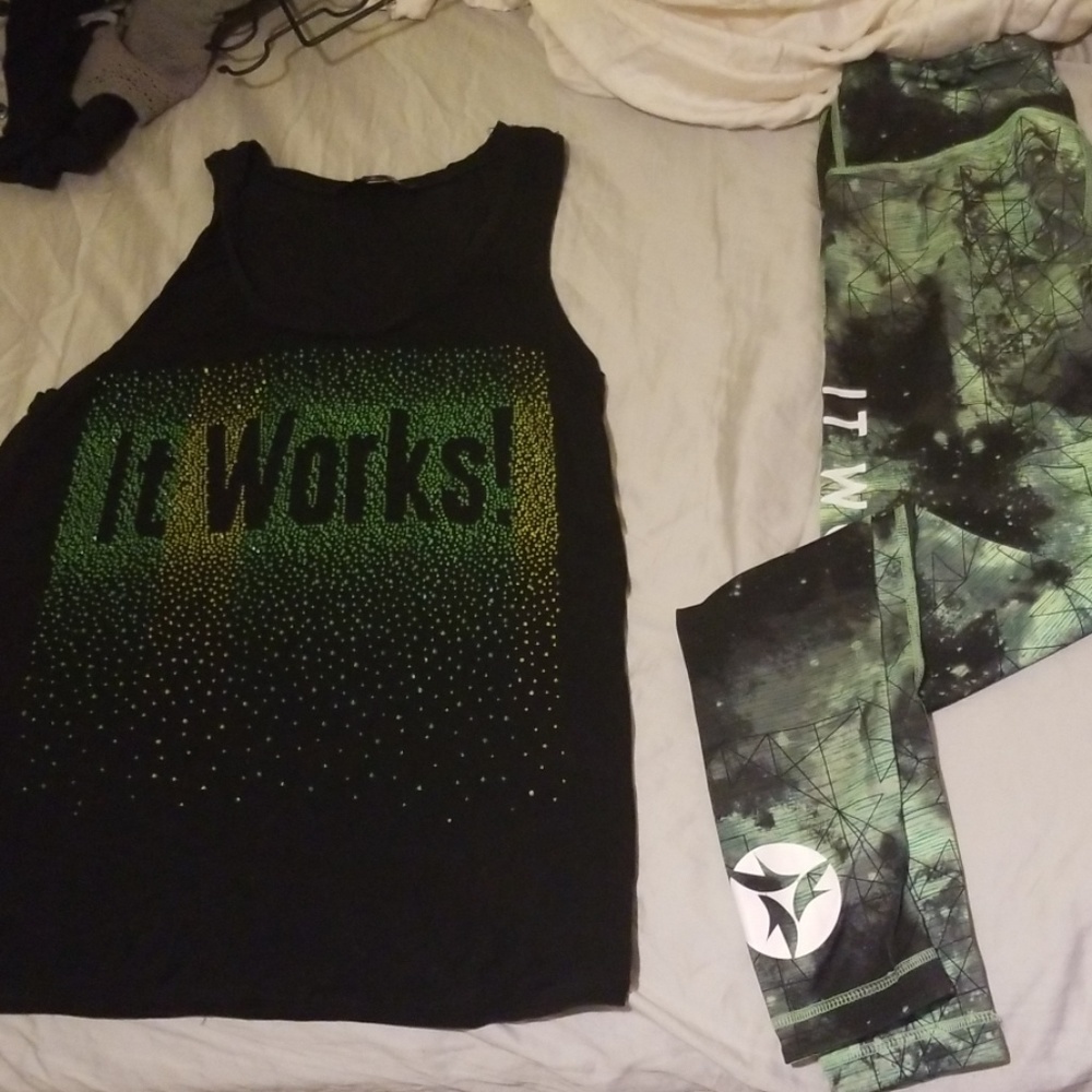 It Works Pack - Picture 5 of 6